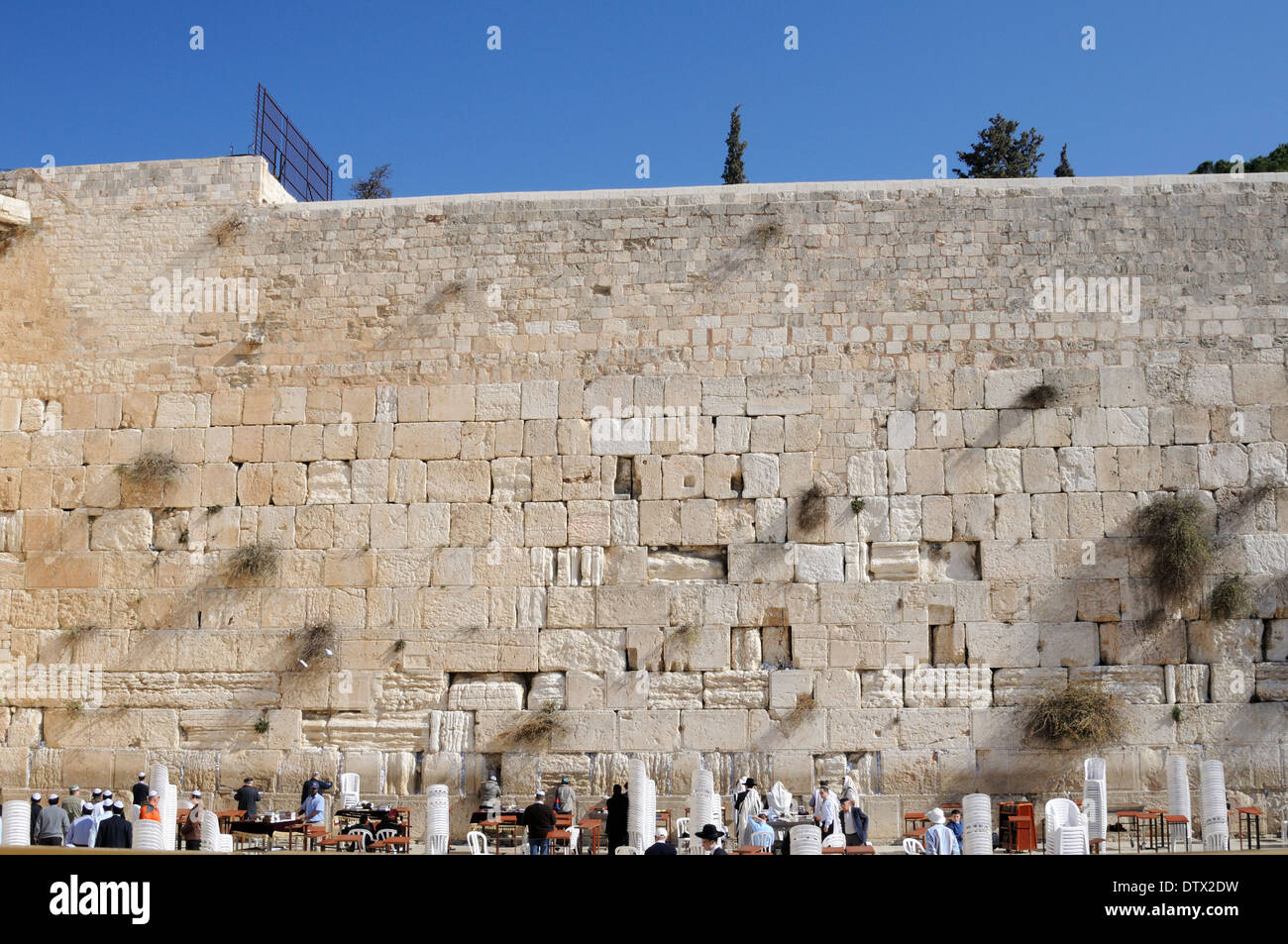 West- oder Klagemauer in der Altstadt, Jerusalem, Israel. Eine heilige Stätte der Verehrung und der Wallfahrt für die jüdische Religion. Stockfoto