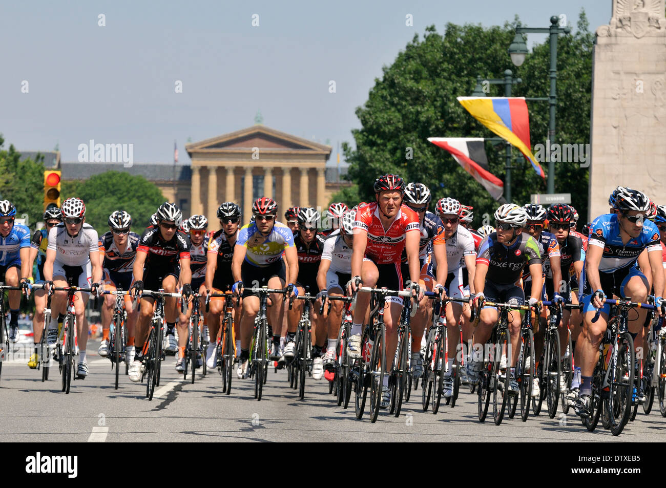 Professionelle Radrennen durch die Straßen von Philadelphia, Pennsylvania, USA. Stockfoto