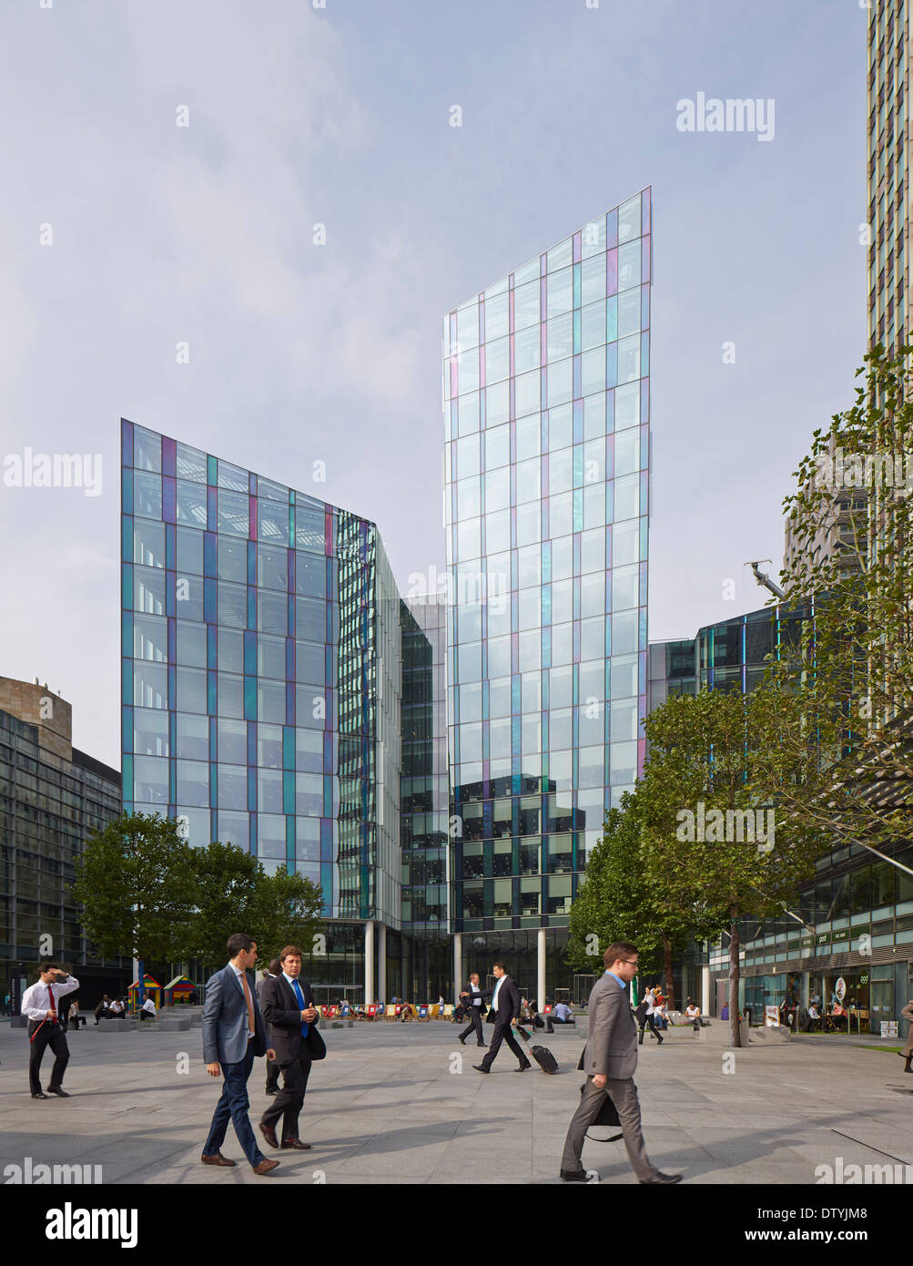 10 Brock Street, London, Vereinigtes Königreich. Architekt: Wilkinson Eyre Architects, 2013. Blick vom Euston Road mit renovierten öffentlichen Stockfoto