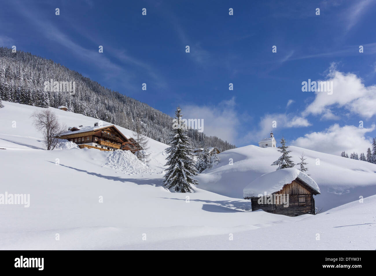 Bacher Kapelle Zur Jugendbuchklassikers Madonnna von Tschenstochau Kapelle und der Rauschenbach-Hof bauen, Kartitsch, Lesachtal-Tal Stockfoto