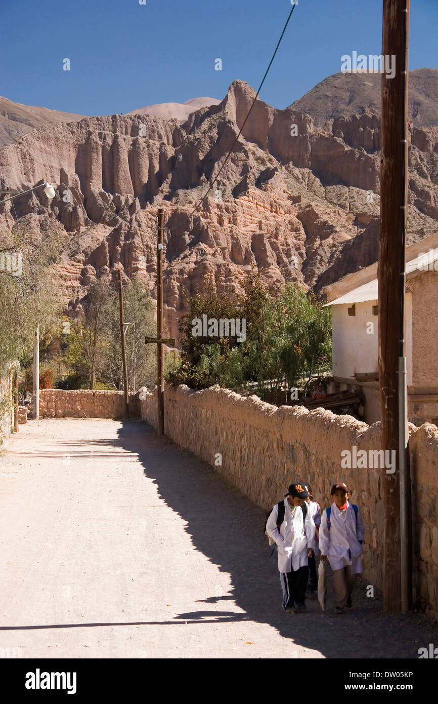 Tilcara Straßenszene, Quebrada de Humahuaca, Jujuy, Argentinien Stockfoto