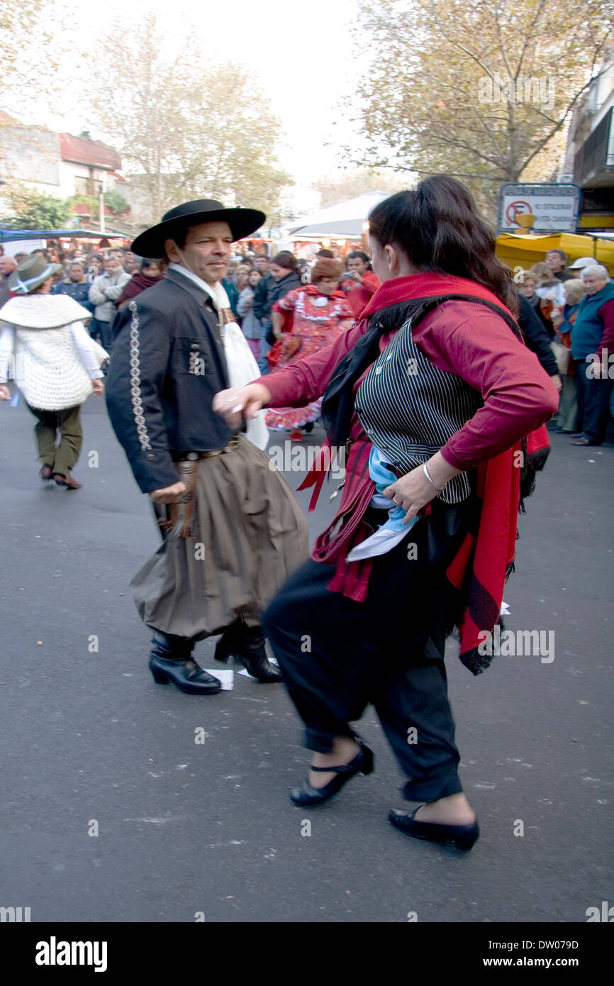 Traditioneller Tanz, Mataderos Messe, Buenos Aires, Argentinien Stockfoto