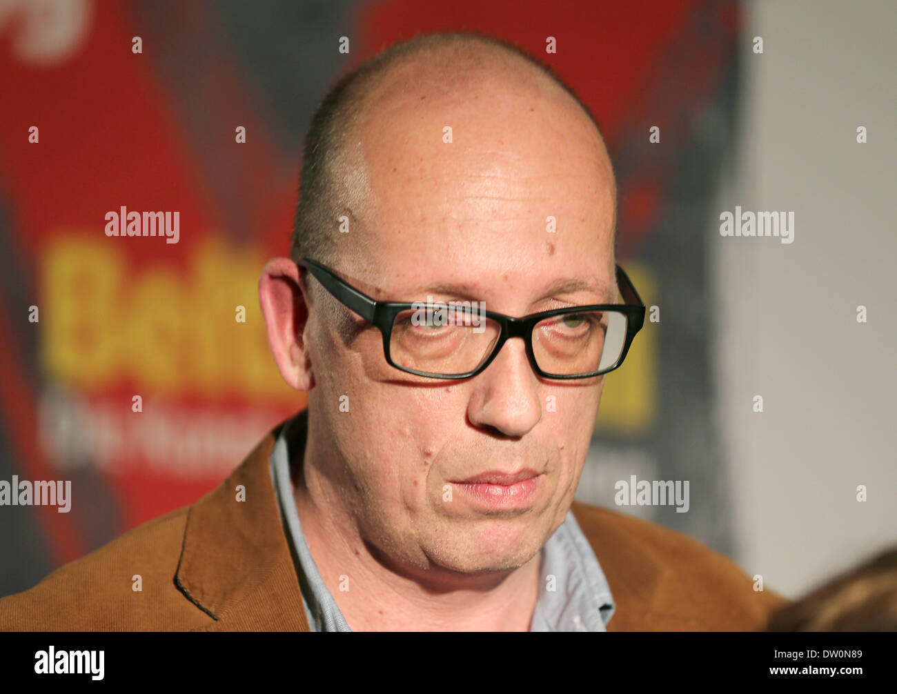 Köln, Deutschland. 25. Februar 2014. Regisseur Arne Birkenstock kommt für  die Vorführung des Films "Beltracchi - The Kunstfälschung" in Köln,  Deutschland, 25. Februar 2014. Foto: Oliver Berg/Dpa/Alamy Live News  Stockfotografie - Alamy