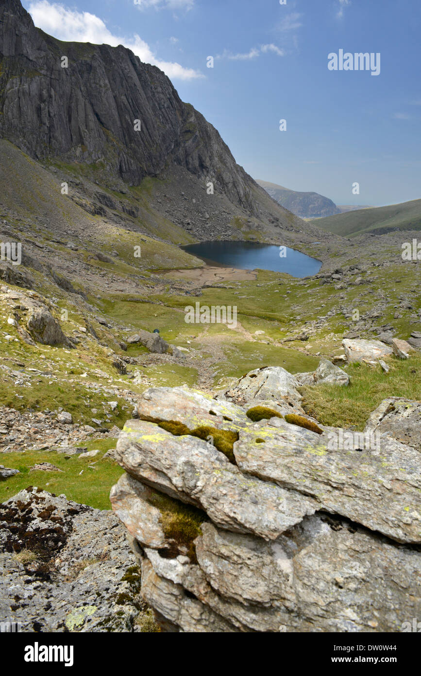 Clogwyn Du'r Arddu und Llyn Arddu, Snowdonia, Wales Stockfoto