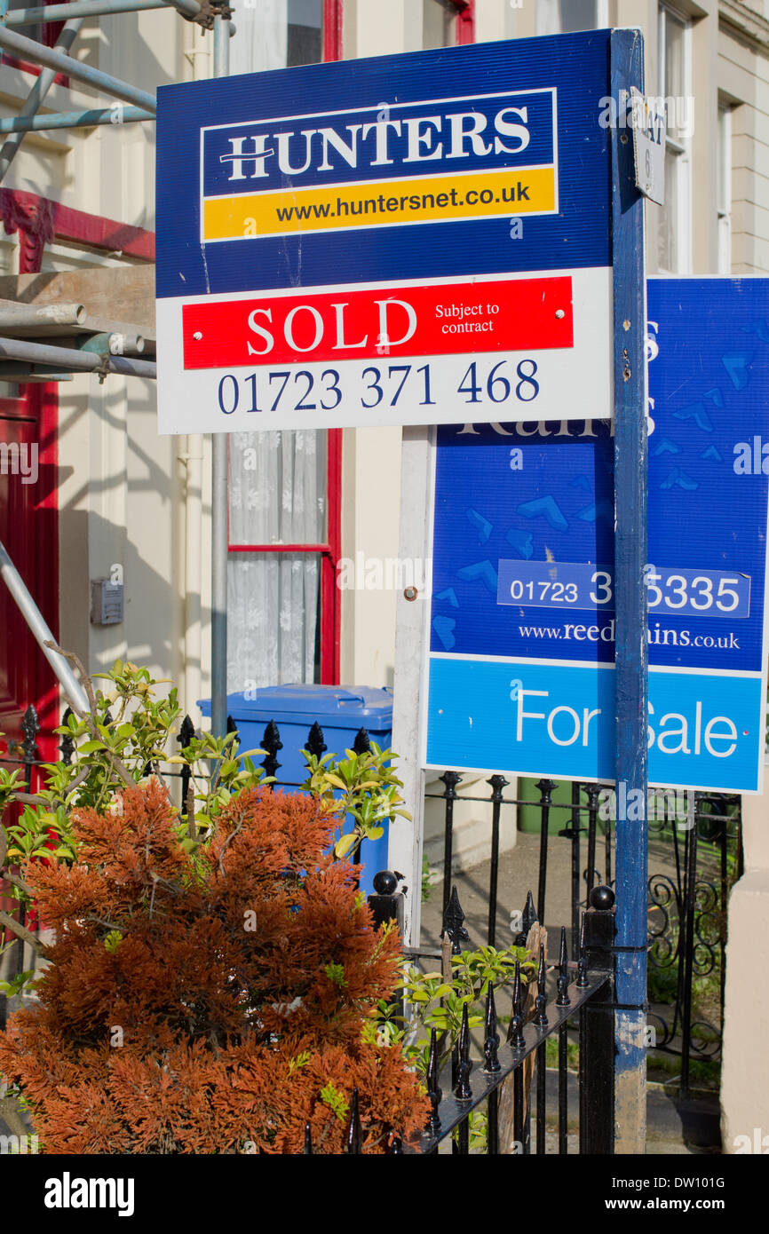 Immobilien Verkauf Konjunkturindikator steigende oder fallende Preise Stockfoto