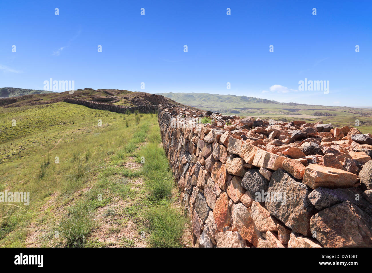 große Mauer-Ruinen in der Inneren Mongolei Stockfoto