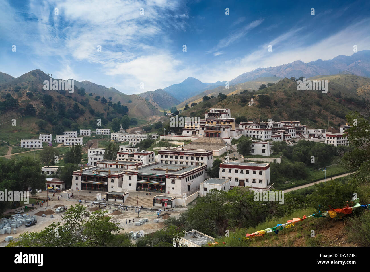 Lamaismus Tempel unter dem blauen Himmel Stockfoto