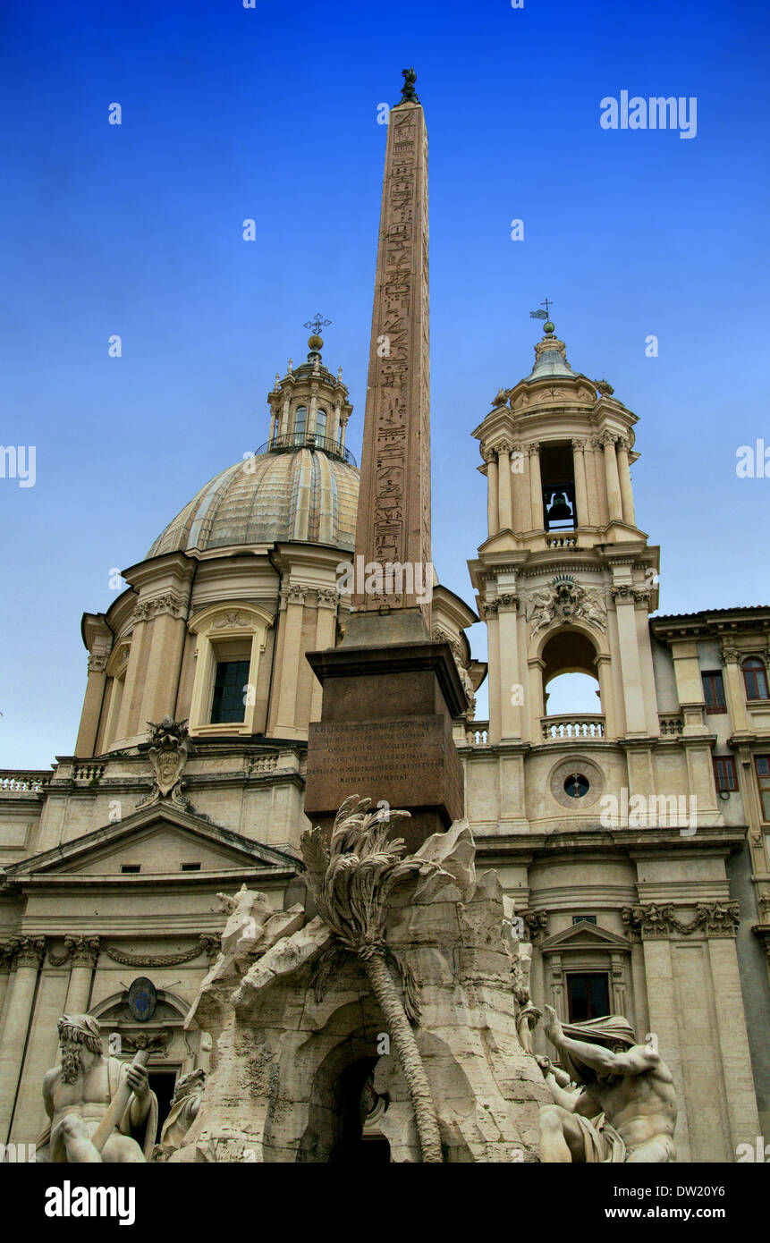 Piazza Navona (Navona Quadrat) mit dem Obelisk und founatin Stockfoto