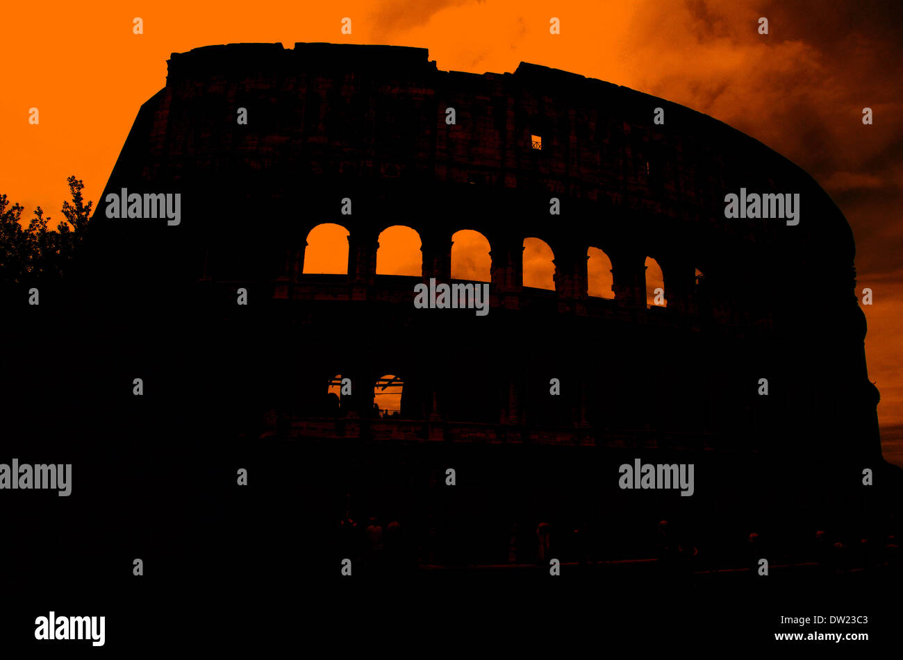 Berühmten Roman Colosseum (Amphitheater) in Rom im Sommer Stockfoto