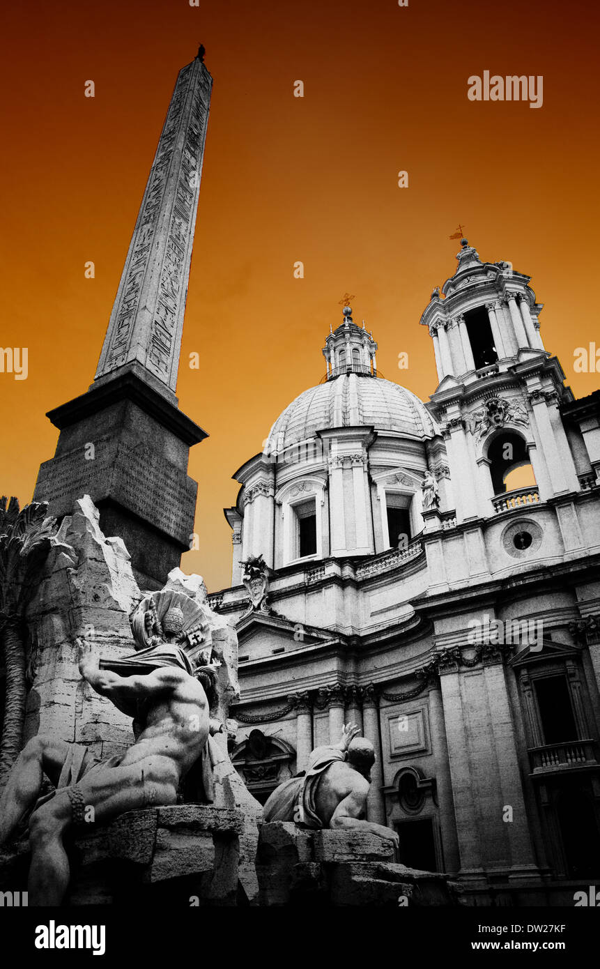 Piazza Navona (Navona Quadrat) mit dem Obelisk und founatin Stockfoto
