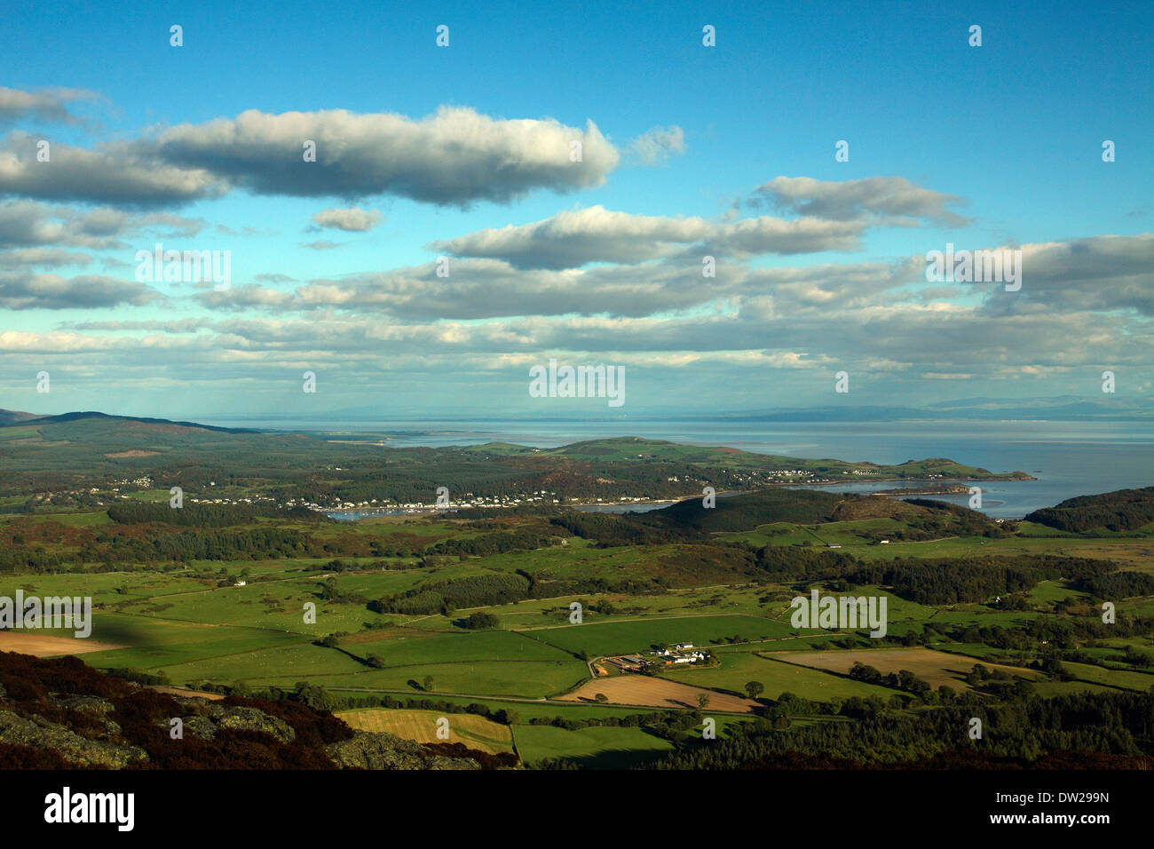 Kippford und der Colvend-Küste auf der Galloway-Küste von Screel über Auchencairn, Galloway, Süd-West-Schottland Stockfoto