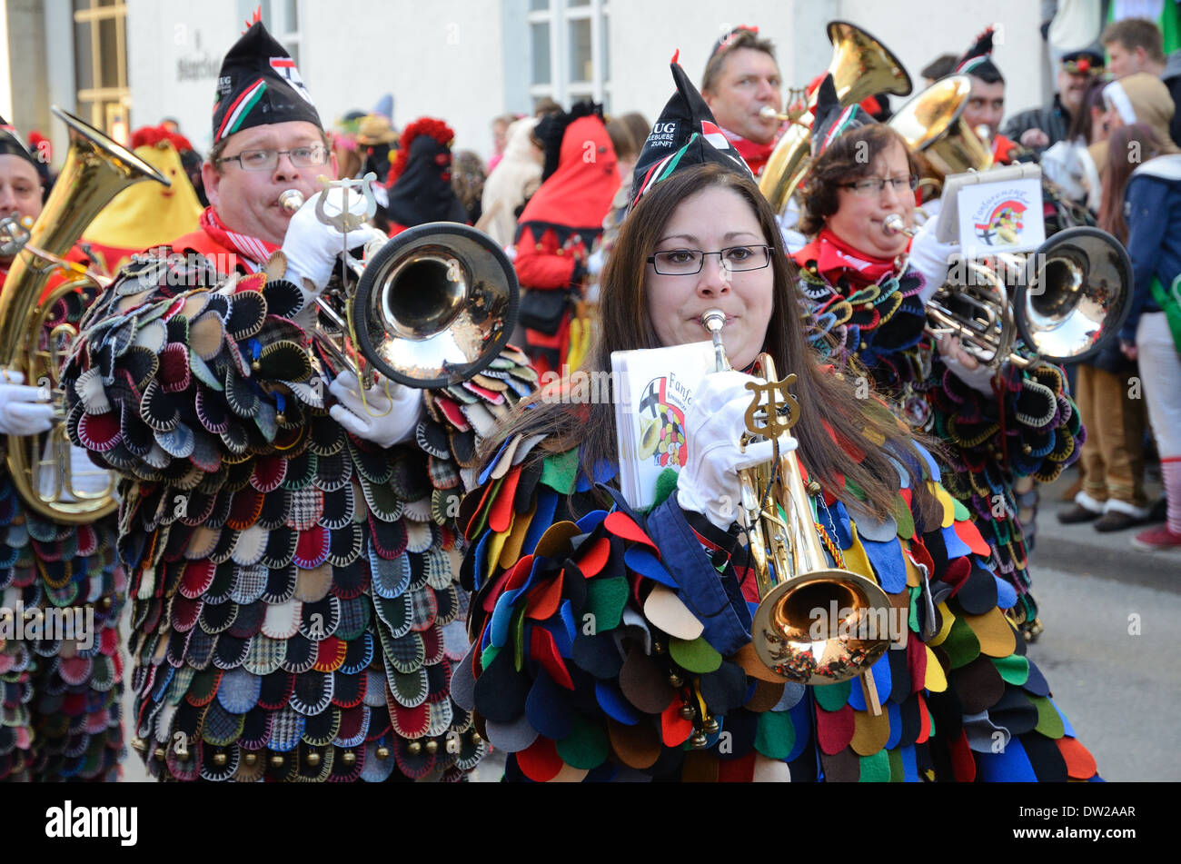 Parade der Orchester am deutschen Karneval Fastnacht Stockfoto Parade der Orchester am deutschen Karneval Fastnacht Stockfoto