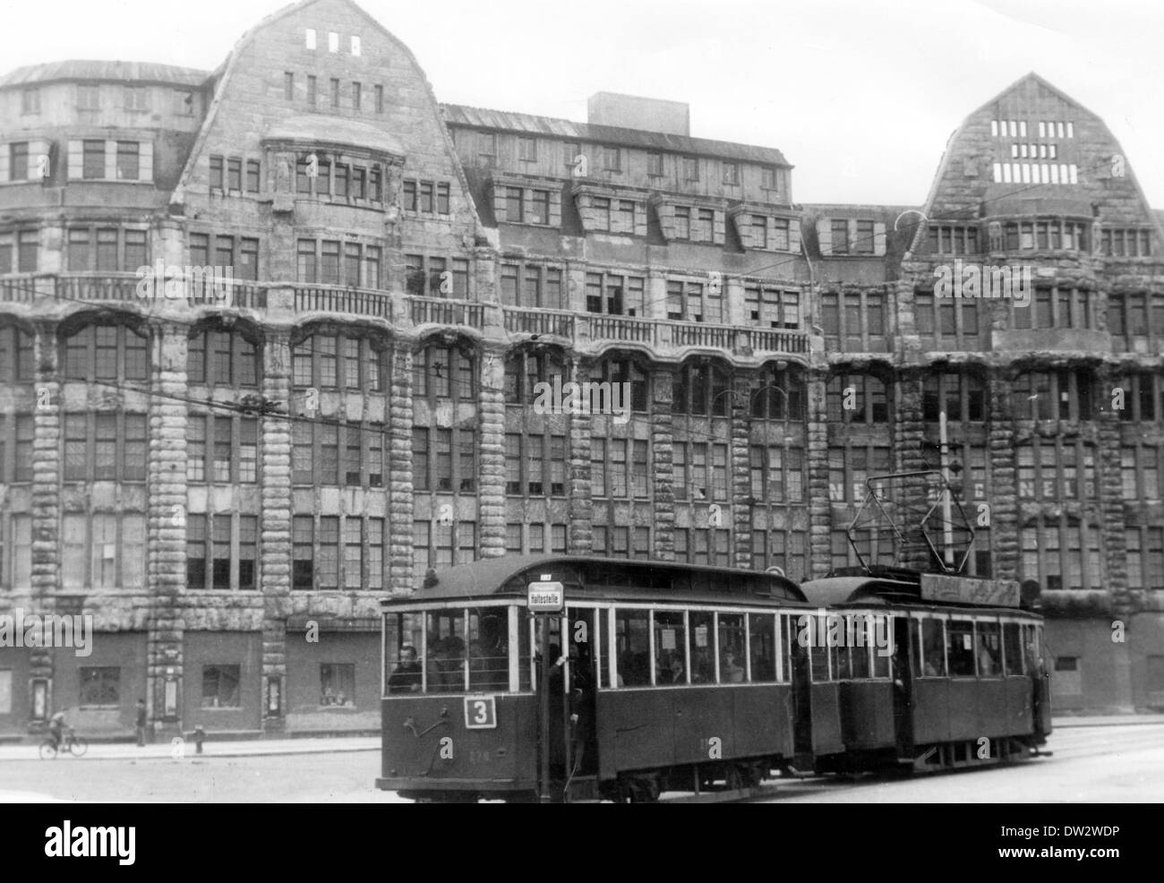 Blick auf das Kaufhaus Brühl in Leipzig, 1948. Fotoarchiv für Zeitgeschichte - KEIN KABELDIENST Stockfoto