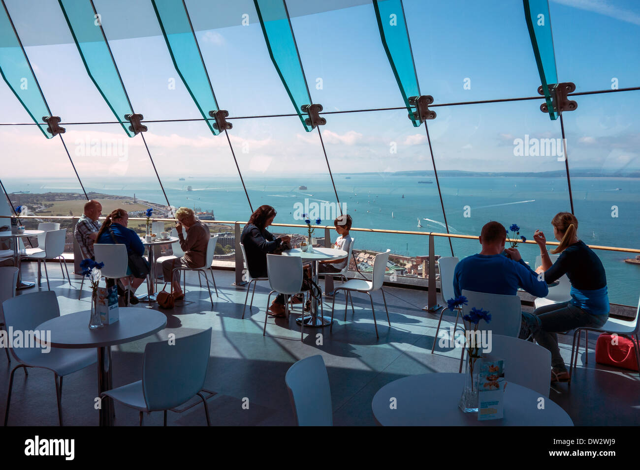Cafe in der Wolken Spinnaker Tower-Portsmouth Stockfoto