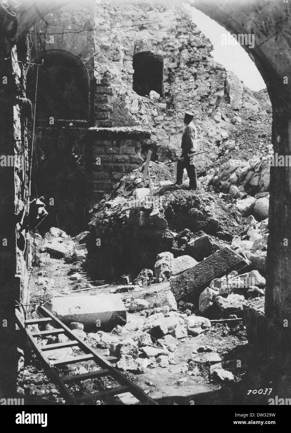 Das zerstörte Fort de Conde an der Westfront im Ersten Weltkrieg bei Soissons, Frankreich, 1918. Fotoarchiv für Zeitgeschichte - KEIN KABELDIENST Stockfoto