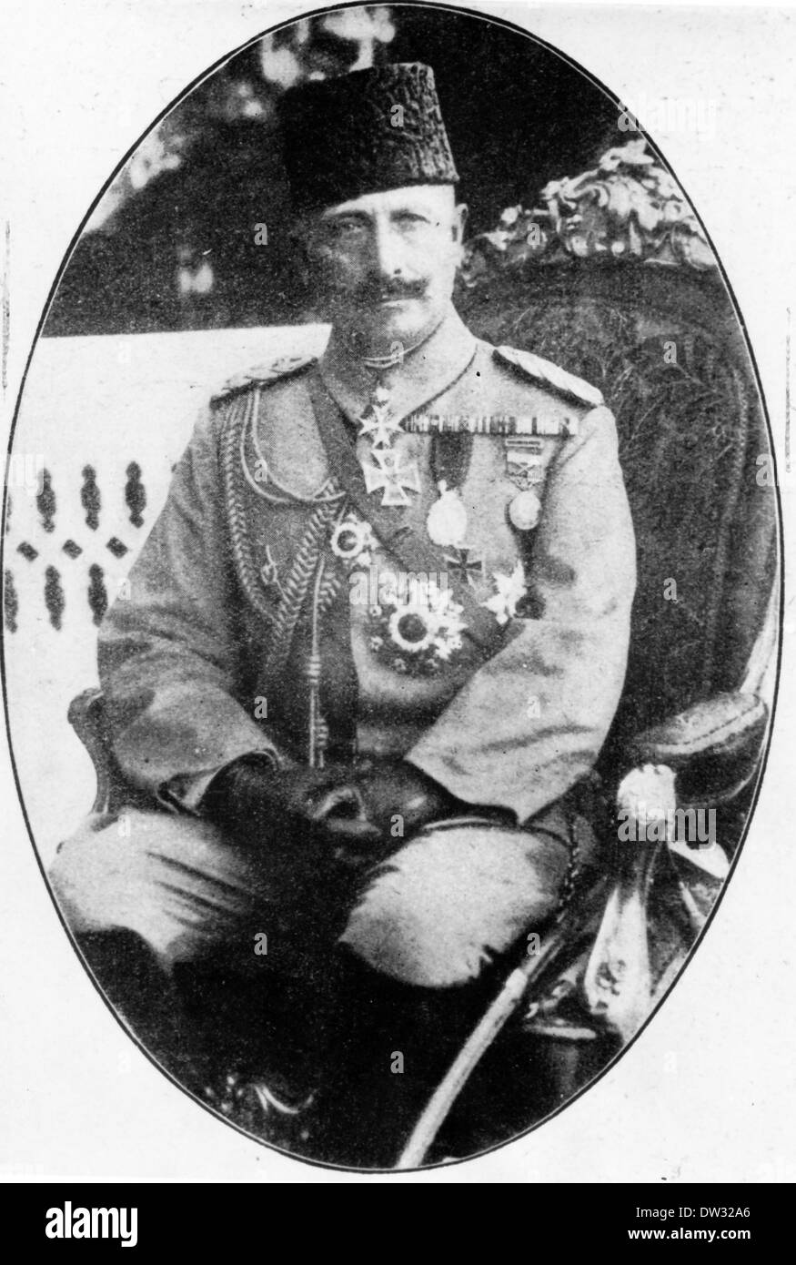 Kaiser Wilhelm II. Als türkischer Marschall bei einem Besuch in Konstantinopel (Istanbul seit 1930) im Oktober 1917. Fotoarchiv für Zeitgeschichte - KEIN KABELDIENST Stockfoto