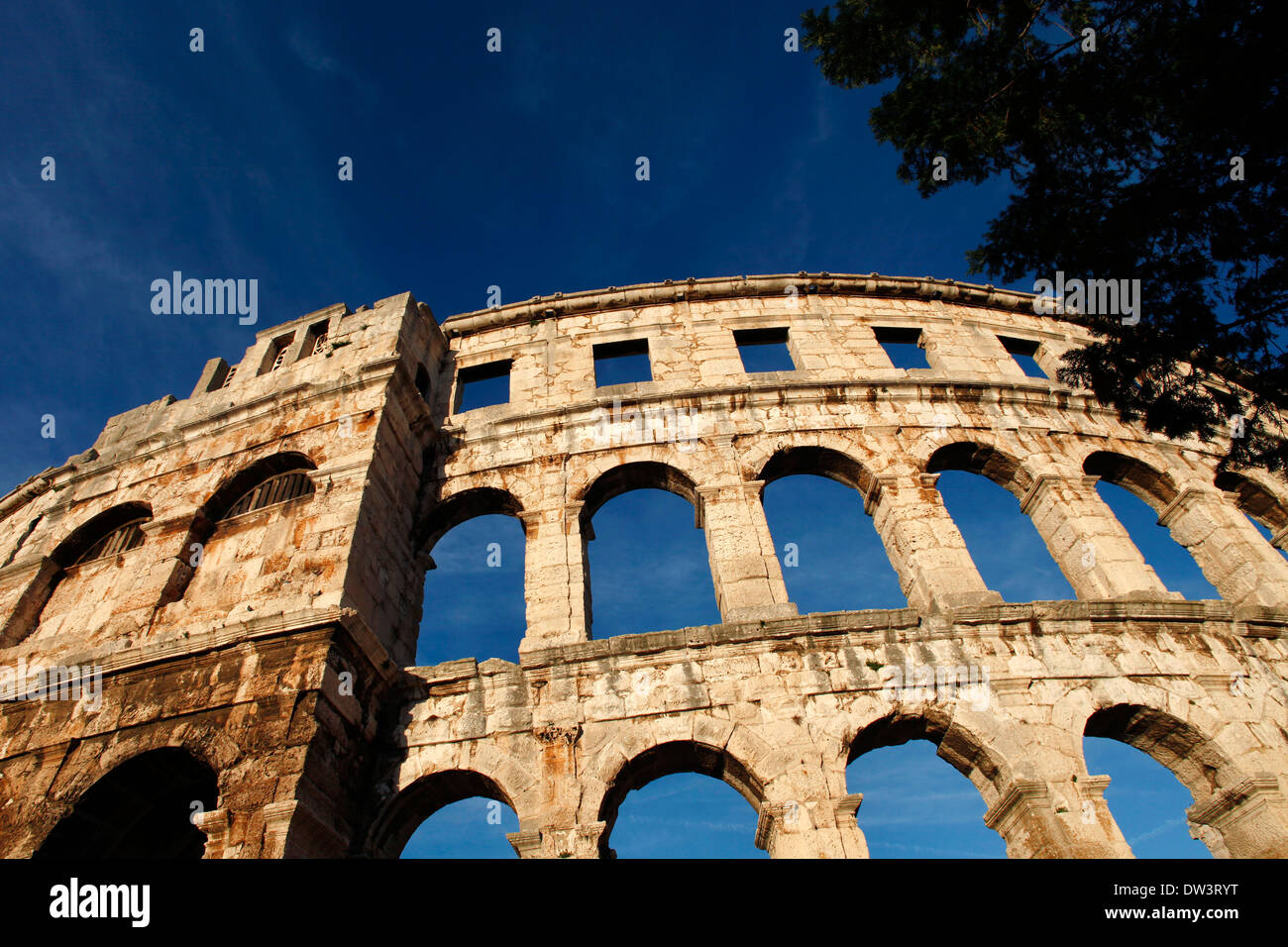 Antike römische Amphitheater von Pula, Kroatien Stockfoto