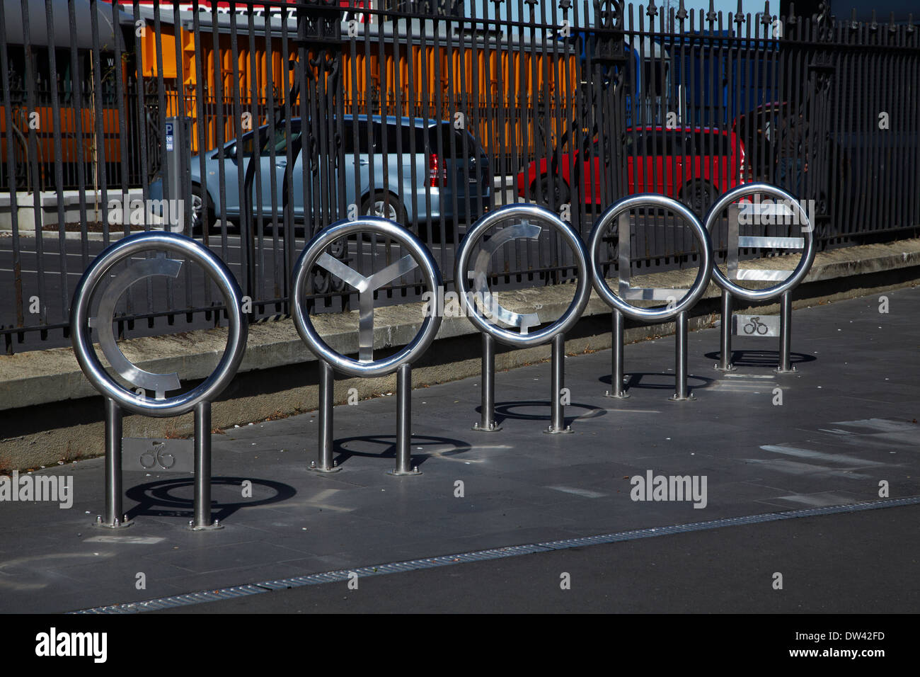 Fahrradständer am Toitu Otago Siedler Museum, Dunedin, Otago, Südinsel, Neuseeland Stockfoto