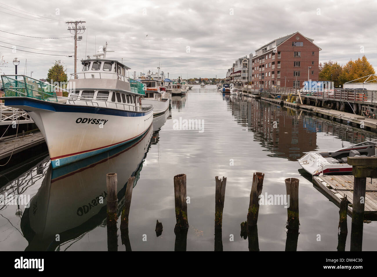 Langen Wharf und Schiffsausrüster Wharf, Portland, Maine Stockfoto