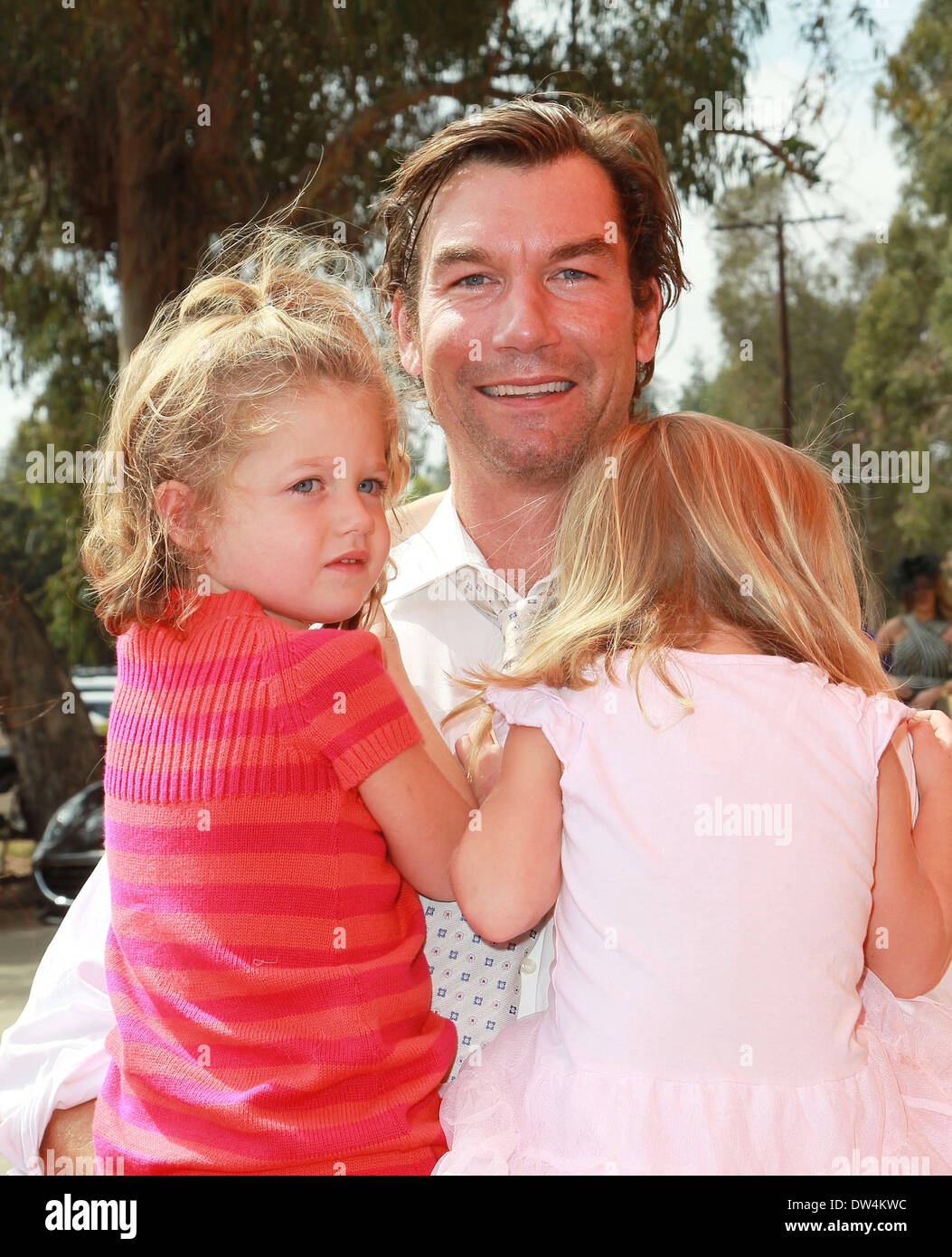 Jerry O'Connell, Charlie Tamara Tulip O' Connell, Dolly Rebecca Rose O' Connell dritte jährliche Veuve Clicquot Polo Classic - vor der Ankunftshalle am Will Rogers State Historic Park Pacific Palisades, Kalifornien - 06.10.12 wo: Pacific Palissades, Kalifornien, Un Stockfoto