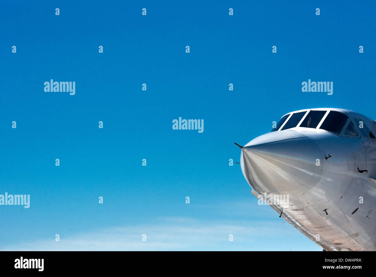 Concord-Tourismus-Attraktion in New York Intrepid Sea, Air & Space Museum mit Manhattans skyline Stockfoto