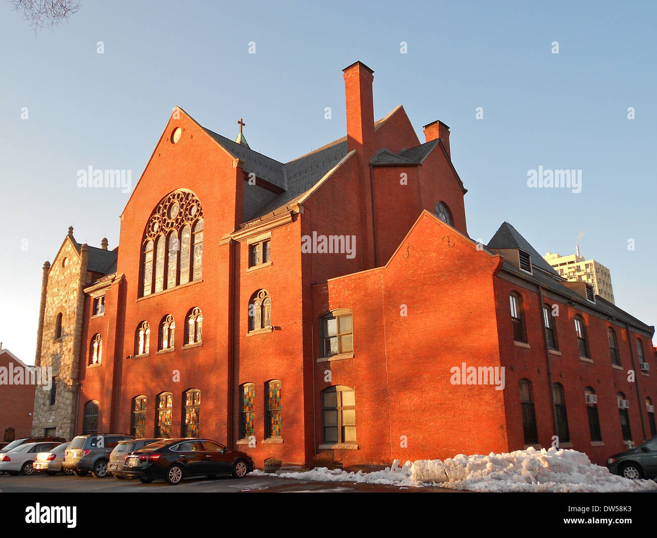 Die Mutter Bethel A.M.E. Church, die sich an der 419 South 6th Street im Stadtteil Society Hill von Philadelphia befindet, ist im National Register of Historic Places aufgeführt. Bekannt für seine Bedeutung für die afroamerikanische Geschichte, ist es ein wichtiger Meilenstein im Kampf für die Bürgerrechte in Amerika. Stockfoto