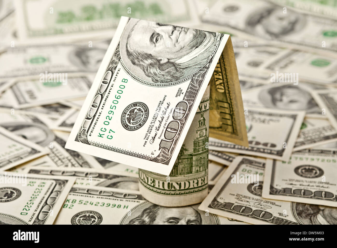 Haus von dem Geld von US-Dollar. Business-Konzept Stockfoto