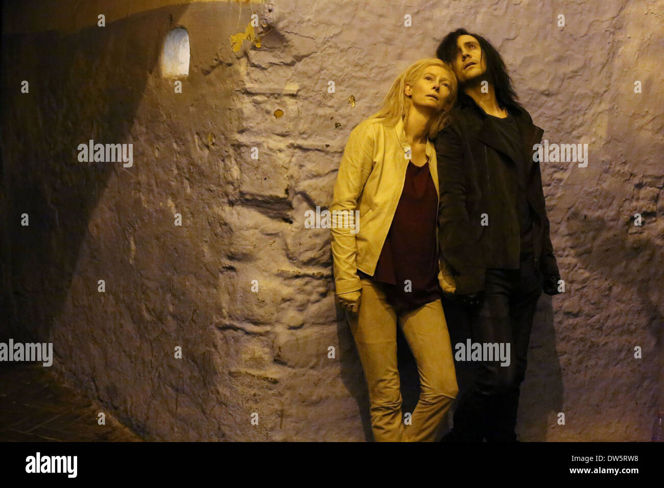 Nur Liebhaber links lebendig (2013) TILDA SWINTON, TOM HIDDLESTON JIM JARMUSCH (DIR) MOVIESTORE Sammlung LTD Stockfoto