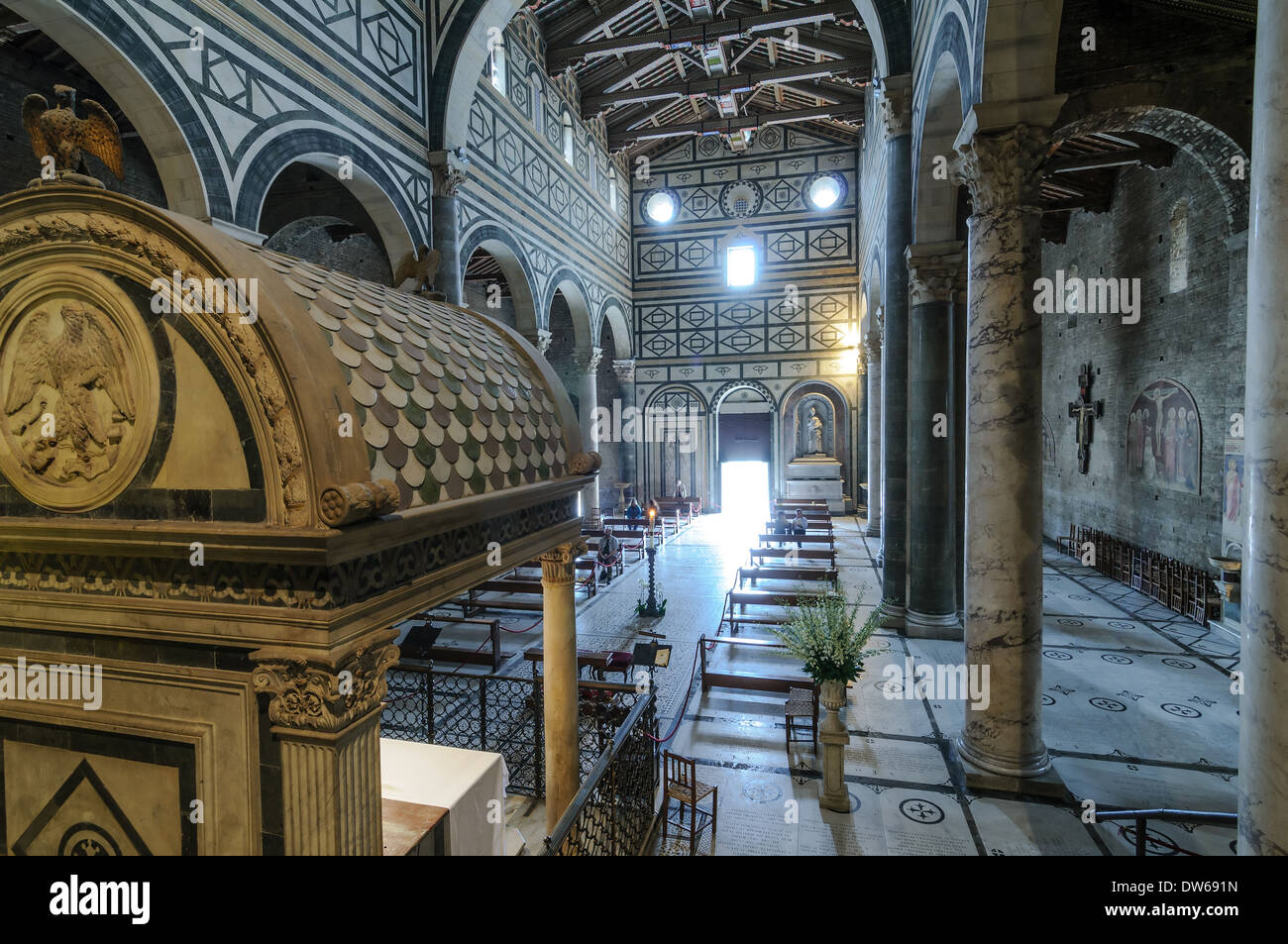 Florenz - Innenansicht der schönen Kirche in Florenz Stockfoto