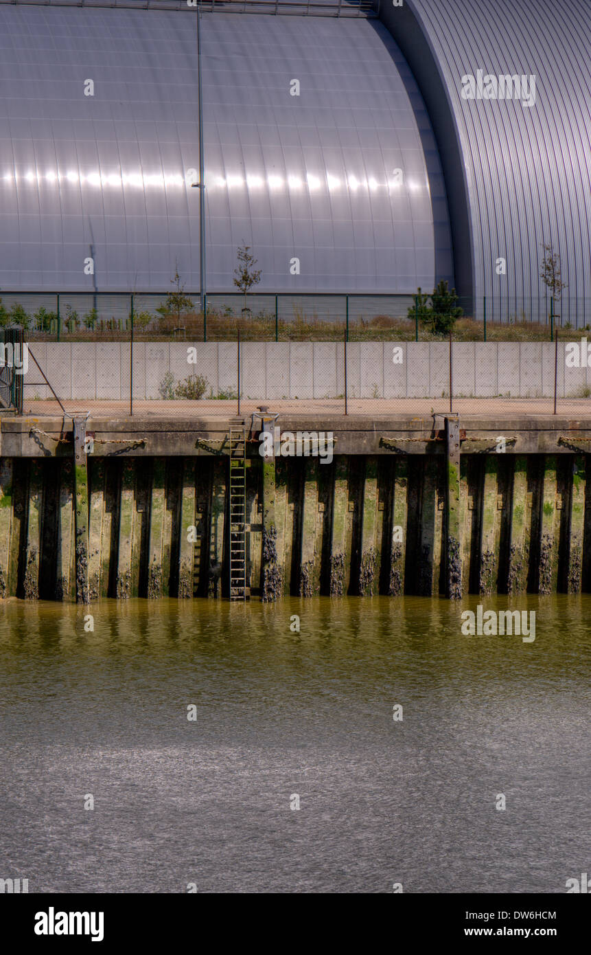 Die Seite der Müllverbrennungsanlage Newhaven Stockfoto