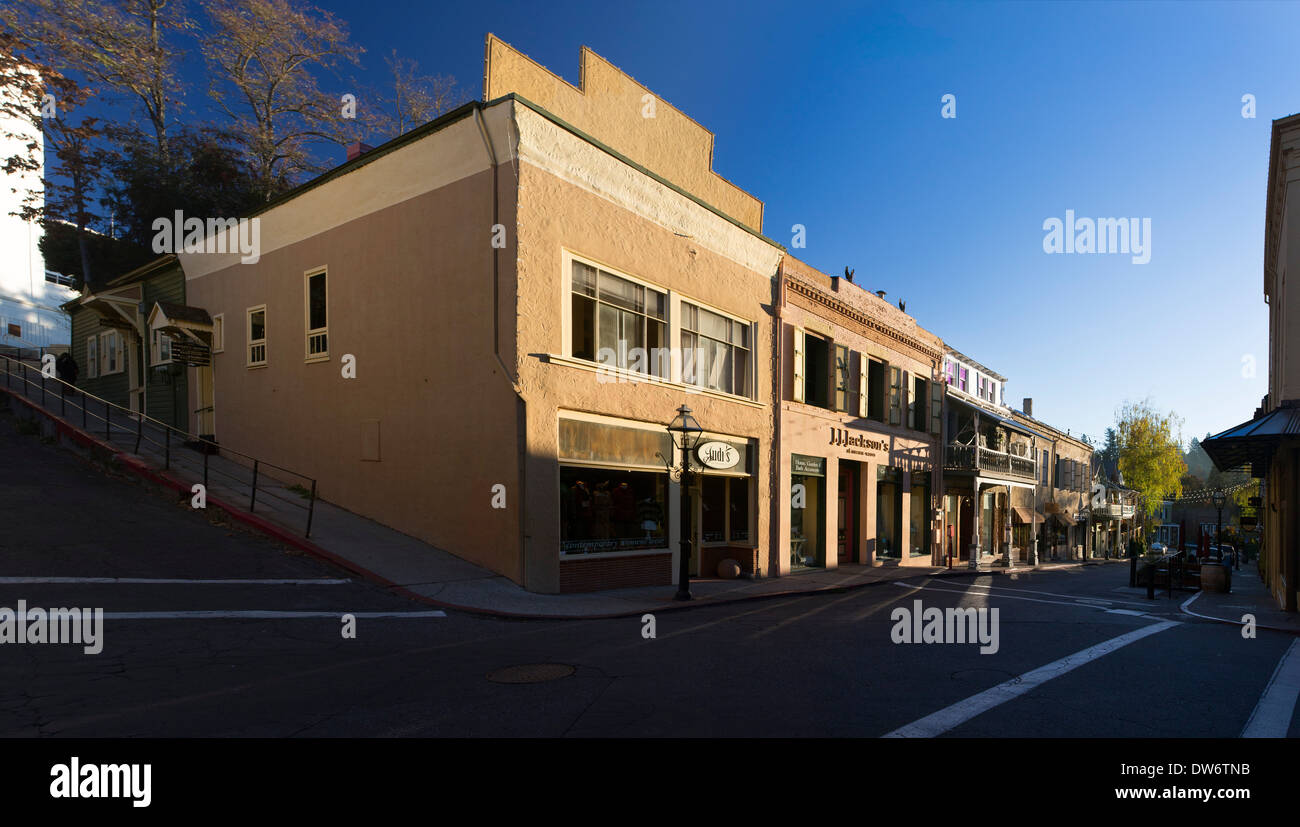 Geschäfte auf Commercial St., Nevada City, Kalifornien Stockfoto