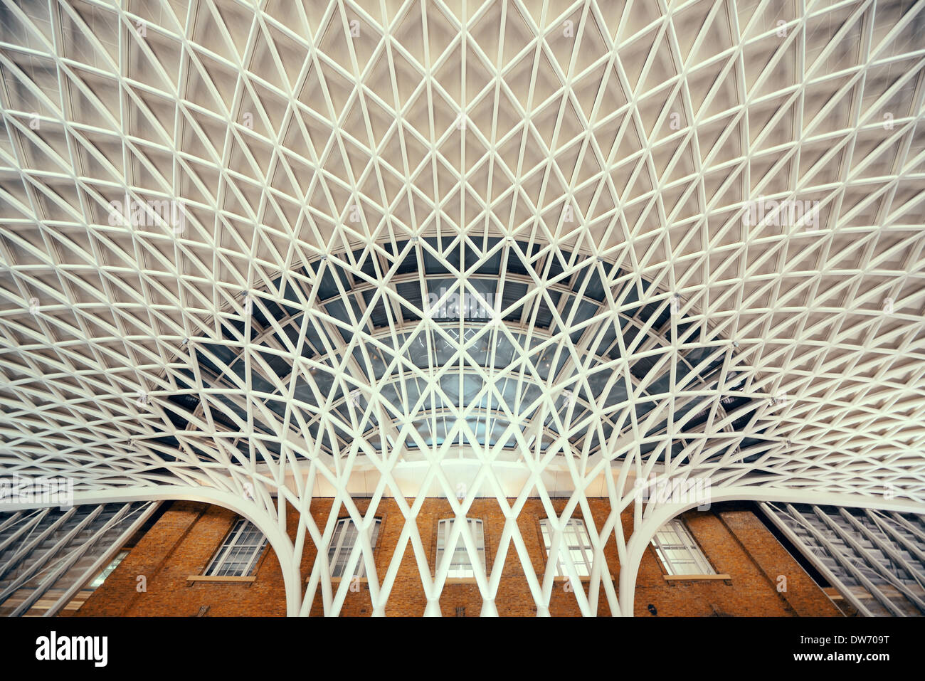 Kings Cross Railway Station innen Stockfoto