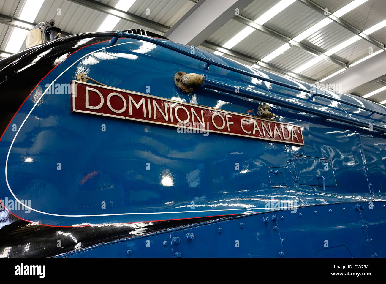 Typenschild A4 Pacific Klasse Lok Dampflok "Dominion of Canada" auf dem Display an das National Railway Museum Shildon UK Stockfoto