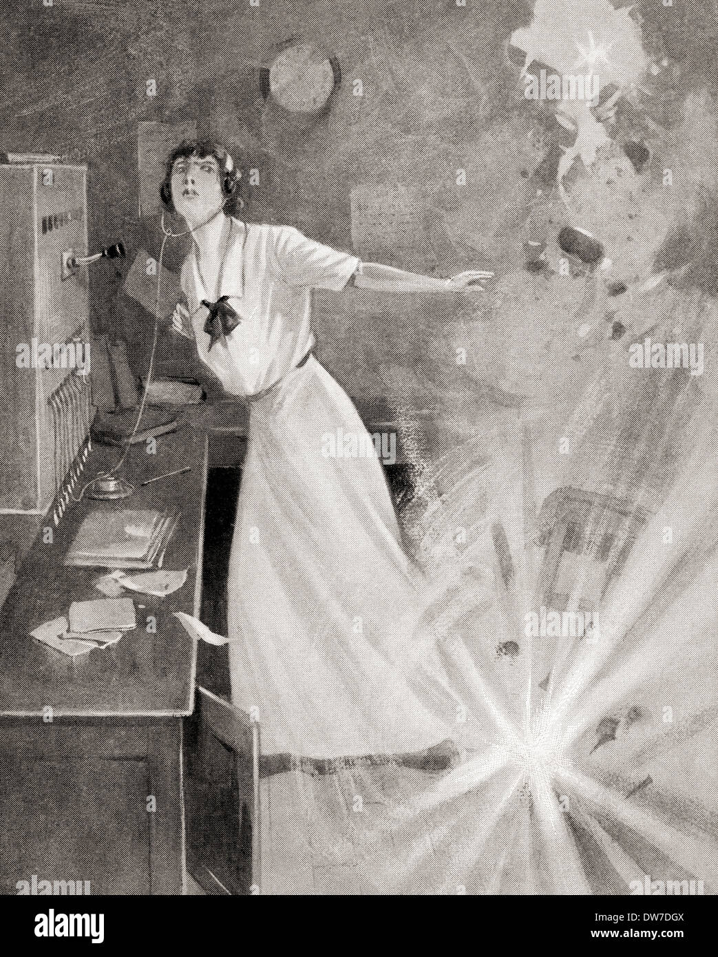 Eine mutige Telefonistin in Etain, Frankreich während des ersten Weltkriegs Stockfoto