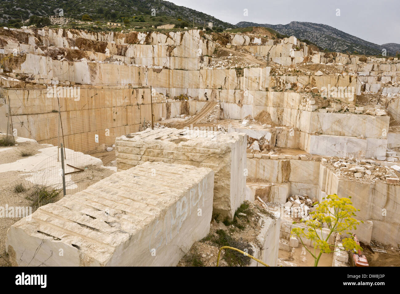 Marmor-Steinbruch in der Nähe von Orosei-Sardinien Italien April arbeiten Stockfoto