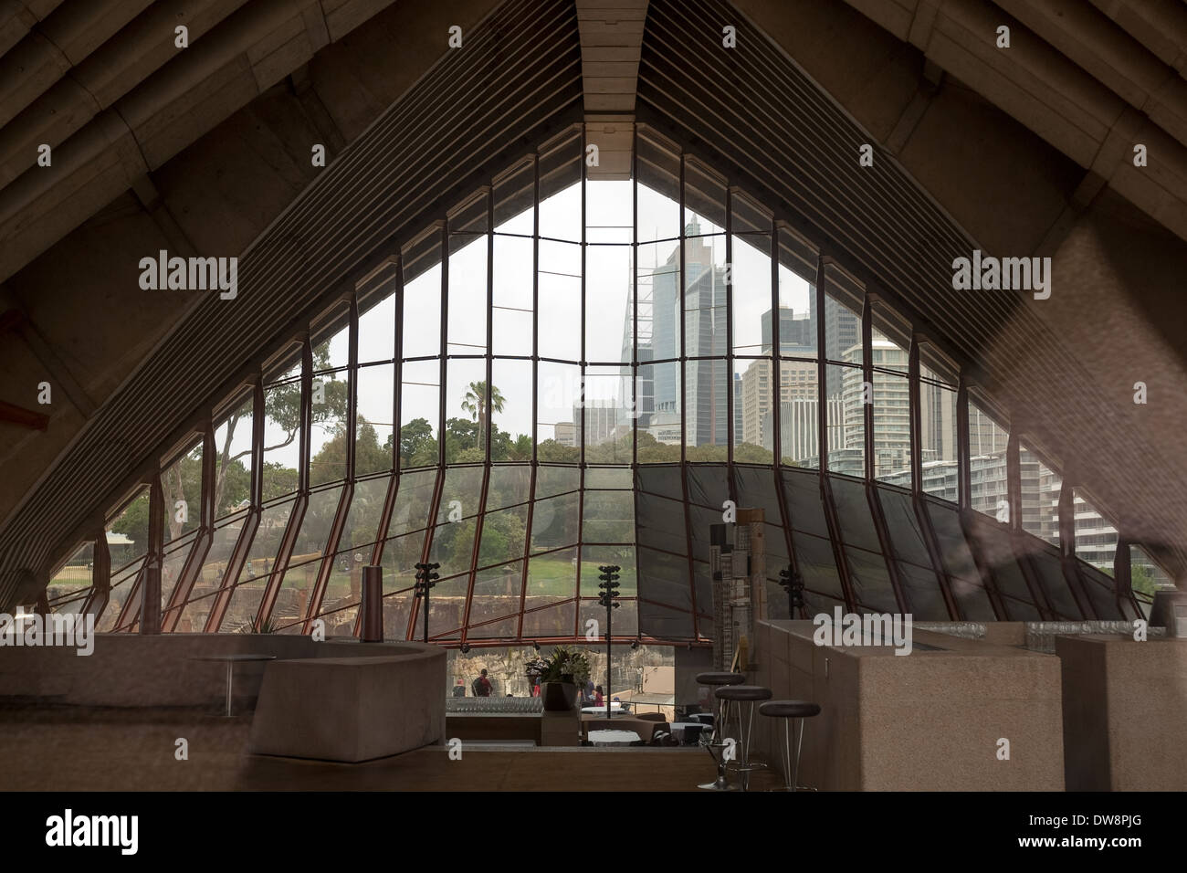 Sydney opera house interior -Fotos und -Bildmaterial in hoher Auflösung ...