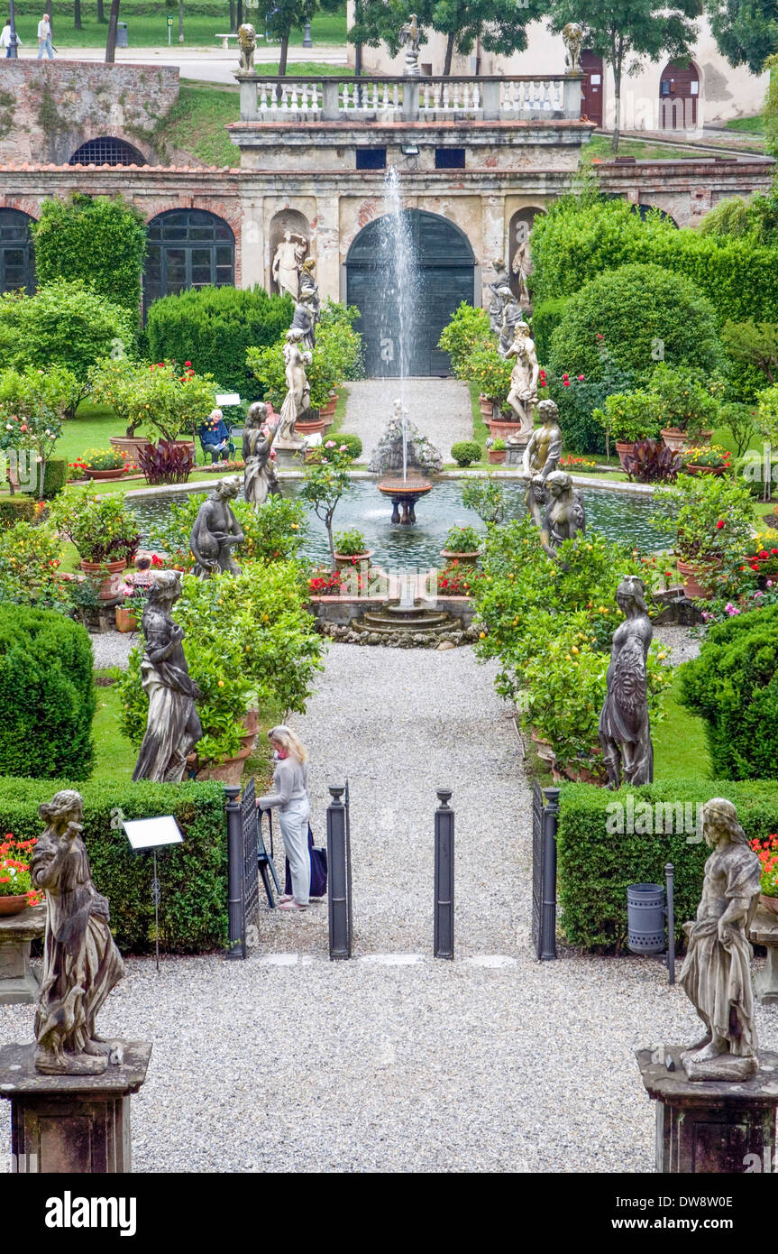 Gärten des Palazzo Pfanner, Lucca, Italien Stockfoto