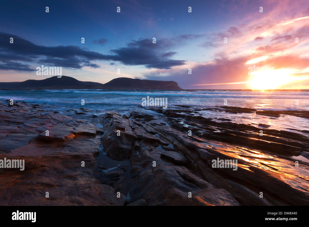 Warebeth Felsenstrand und Orkney-Inseln Stockfoto