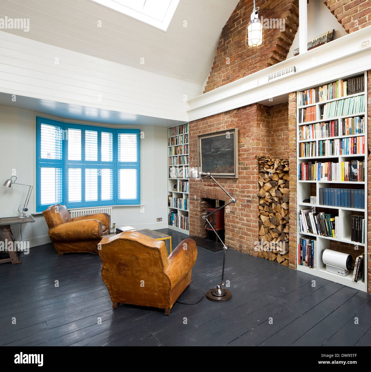 Atelierhaus Brighton, Brighton, Vereinigtes Königreich. Architekt: Richard Dewhurst Design., 2014. Ansicht des Atelier des Künstlers offenbart doub Stockfoto