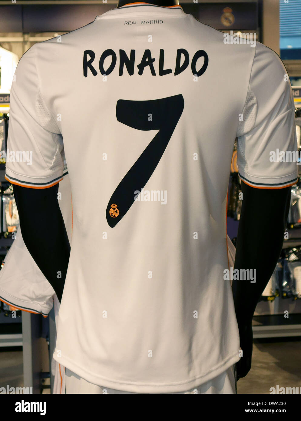 Ronaldo Trikot im offiziellen Shop Real Madrid im Bernabeu-Stadion, Spanien Stockfoto