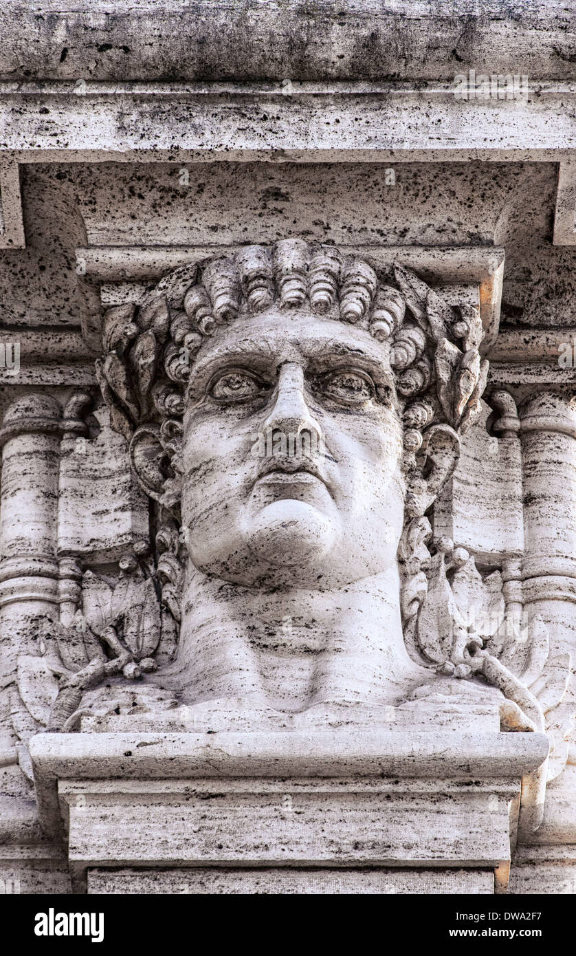 Nahaufnahme einer Statue in Rom, Italien. Stockfoto