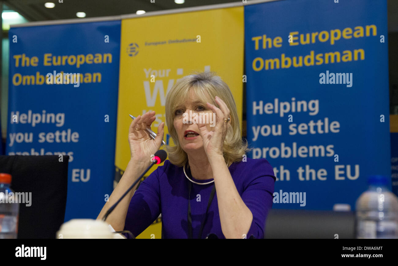 Europäischen Bürgerbeauftragten Emily O'Reilly Stockfoto