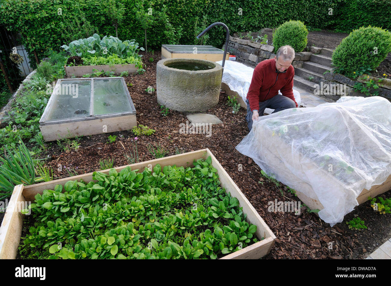 Installation der BioGarten, Fleece, Frostschutz, Frühbeet