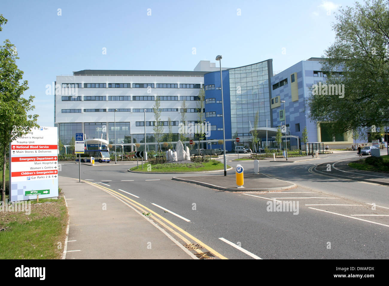 Der Westflügel des John Radcliffe Hospital in Oxford. Stockfoto