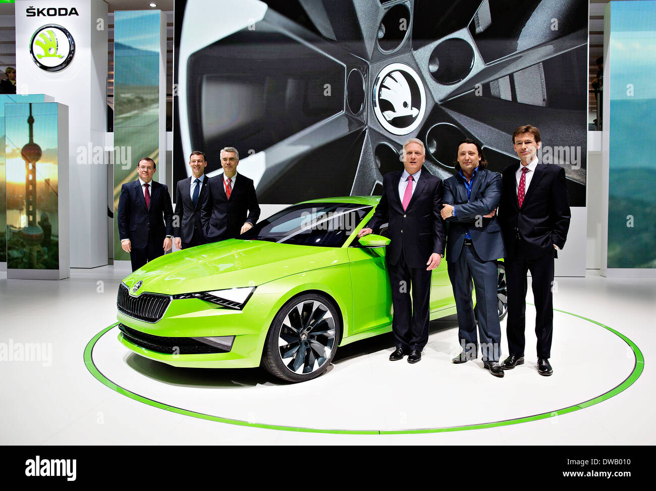 Bohdan Wojnar, Werner Eichhorn, Michael Oeljeklaus, Winfried Vahland, Jozef Kaban, Frank Welsch, Skoda Auto, Skoda Vision C Stockfoto