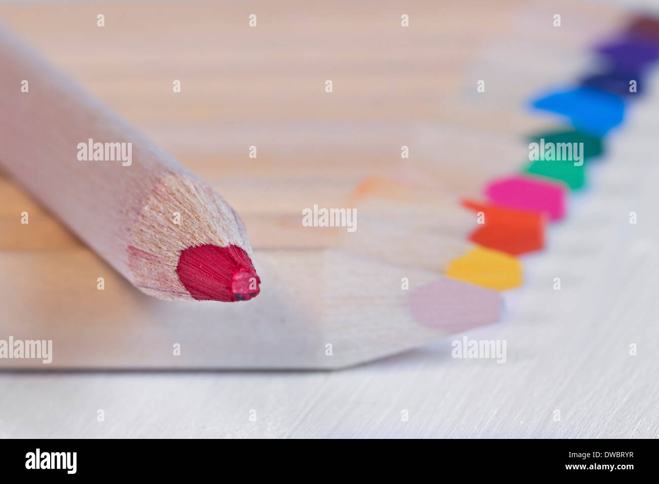 Reihe von Farbstiften, Makro Stockfoto