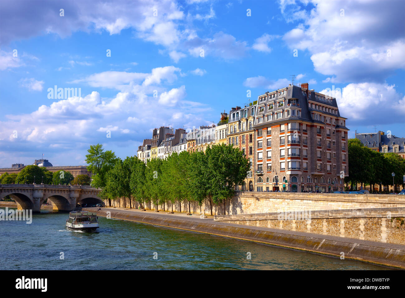 Schiff auf dem Fluss Seine. Paris, Frankreich. Stockfoto