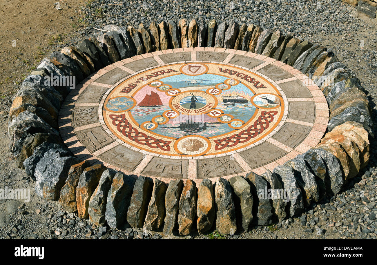 Stein Mosaik-Kunstwerk auf Hering Trail, Castlebay, Isle of Barra, Western Isles, Schottland, UK Stockfoto