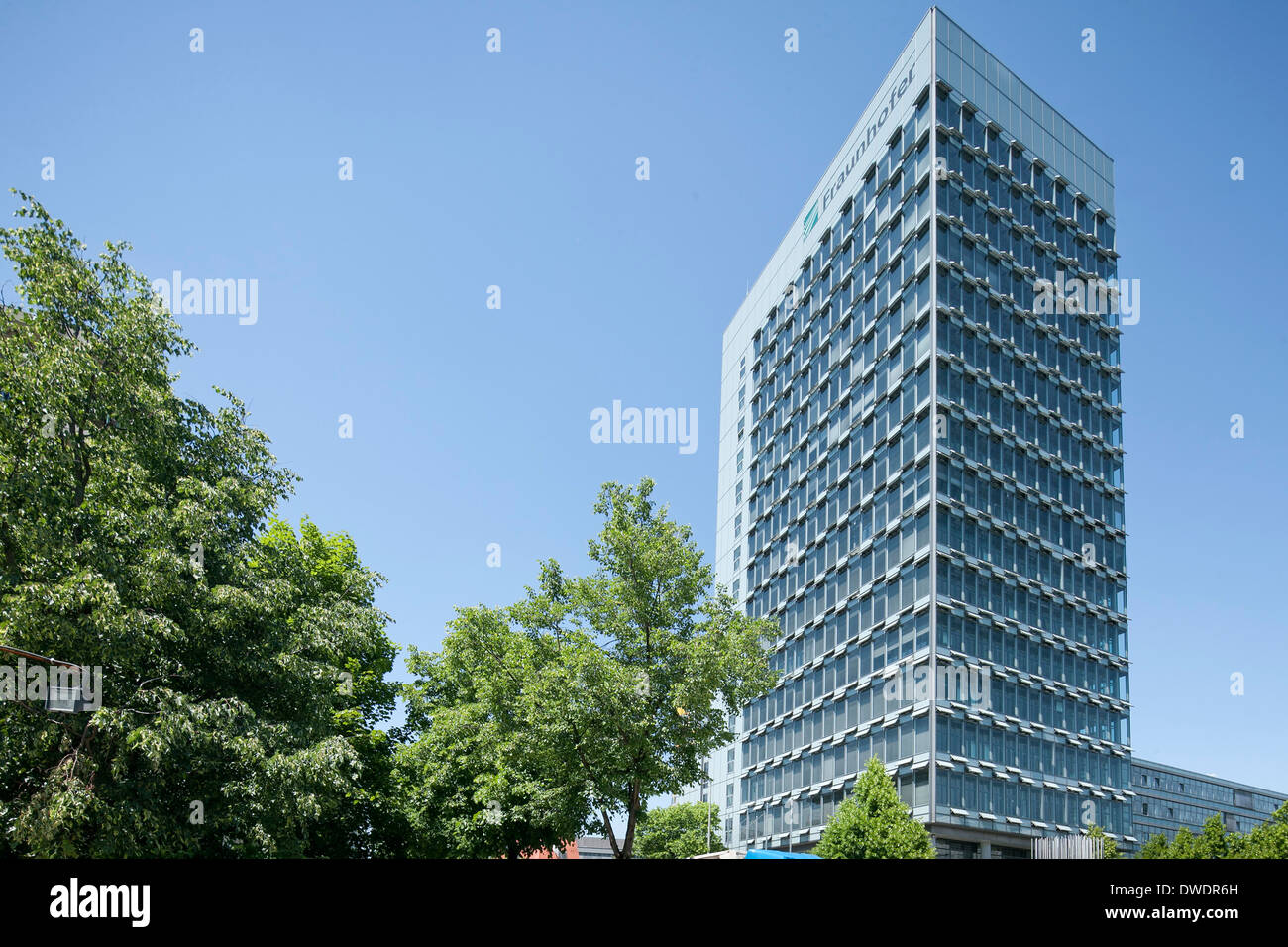 Deutschland, Bayern, München, Blick auf die zentrale der Fraunhofer-Gesellschaft Stockfoto