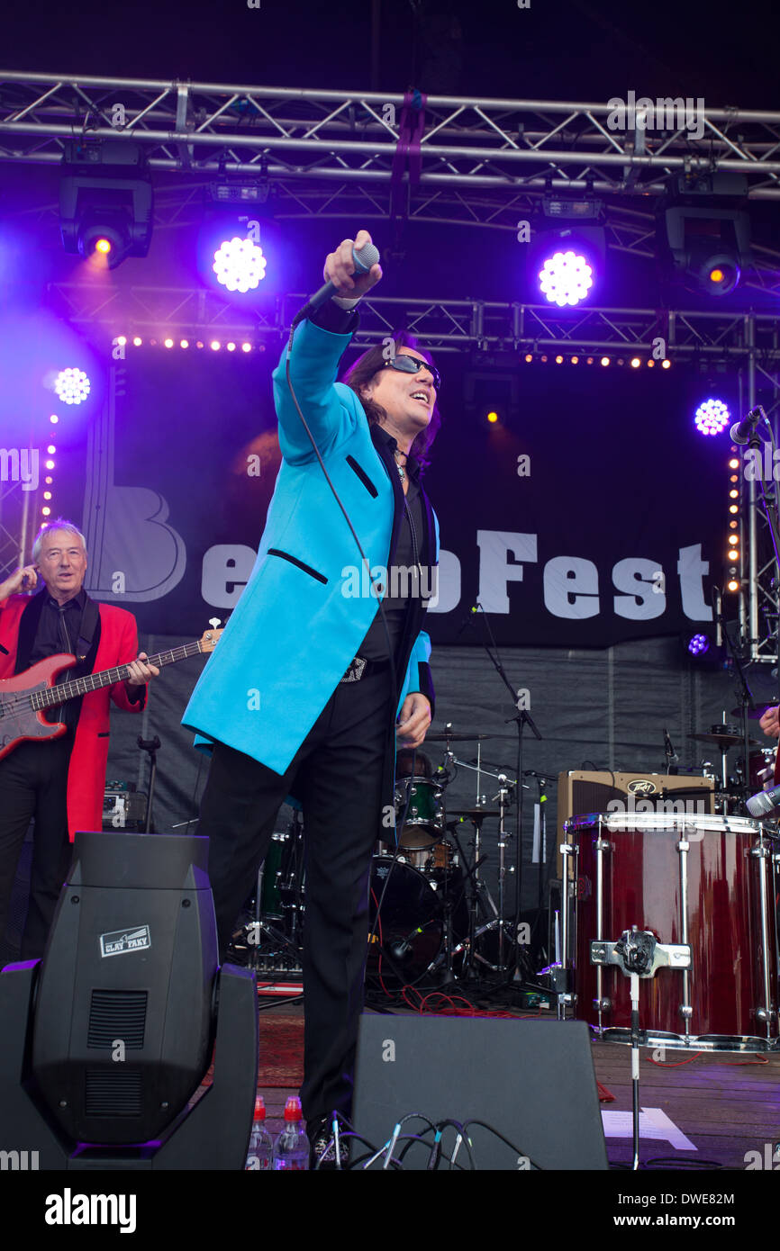 Showaddywaddy live auf Berkofest 2013, Berkhamsted, Hertfordshire Stockfoto